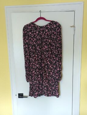 Nobody's Child Women’s Dark Green Mini Dress with Pink Floral Print